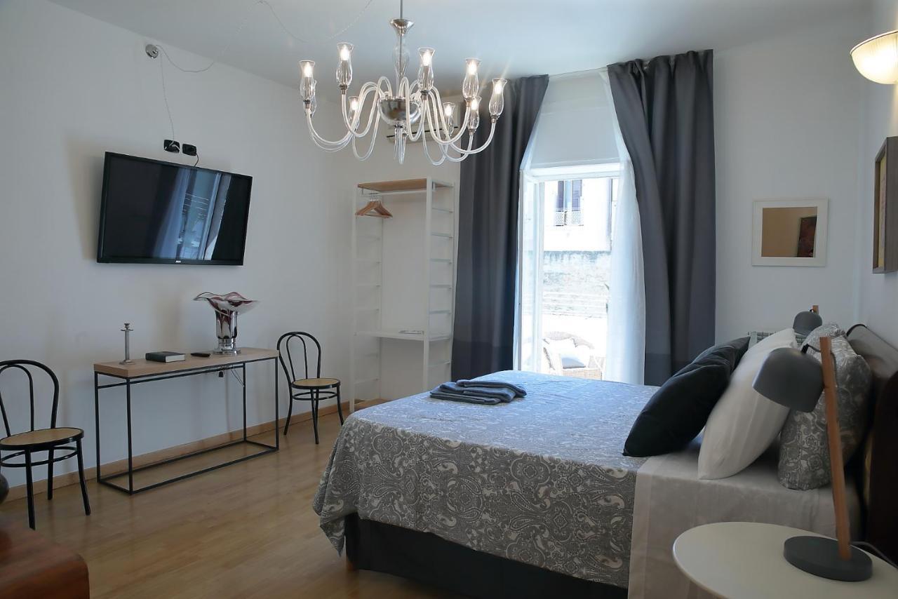 L.T. Savoia Palace & Cavour C.L. Hotel Bari Ngoại thất bức ảnh