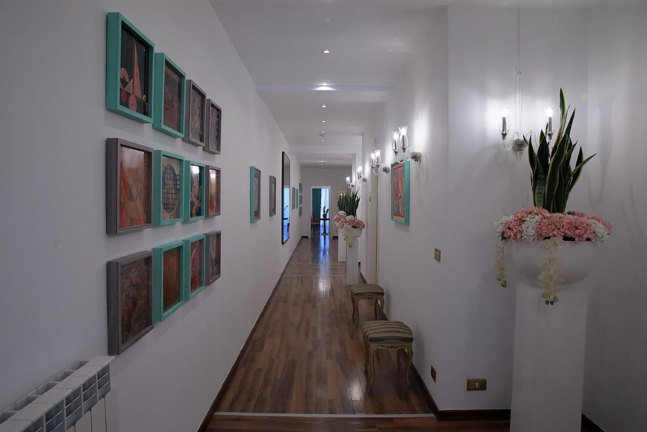 L.T. Savoia Palace & Cavour C.L. Hotel Bari Ngoại thất bức ảnh