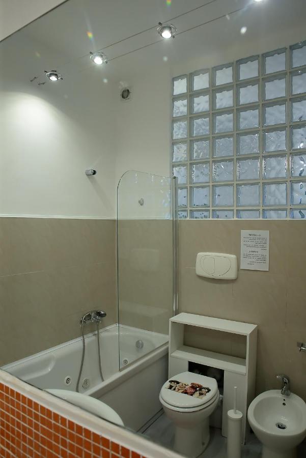 L.T. Savoia Palace & Cavour C.L. Hotel Bari Ngoại thất bức ảnh