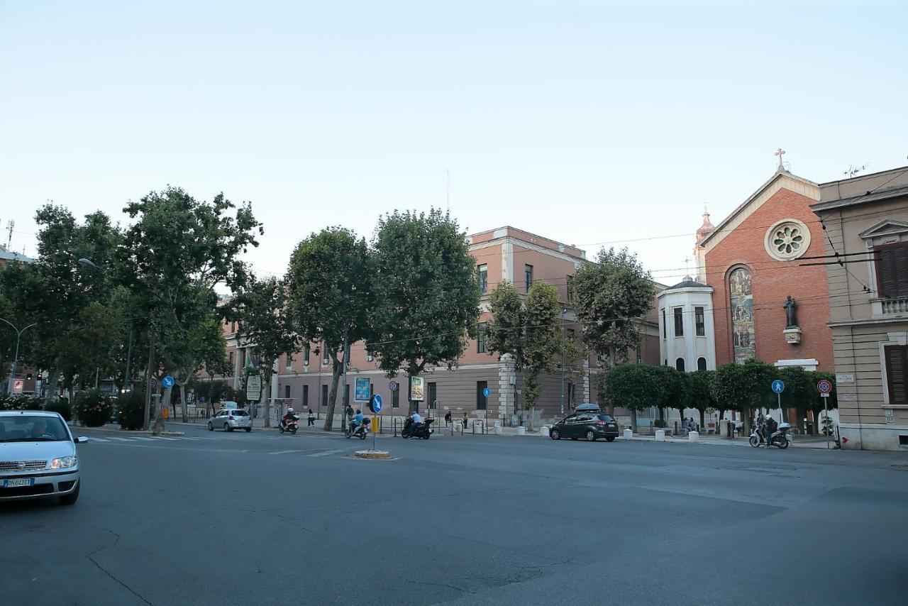 L.T. Savoia Palace & Cavour C.L. Hotel Bari Ngoại thất bức ảnh